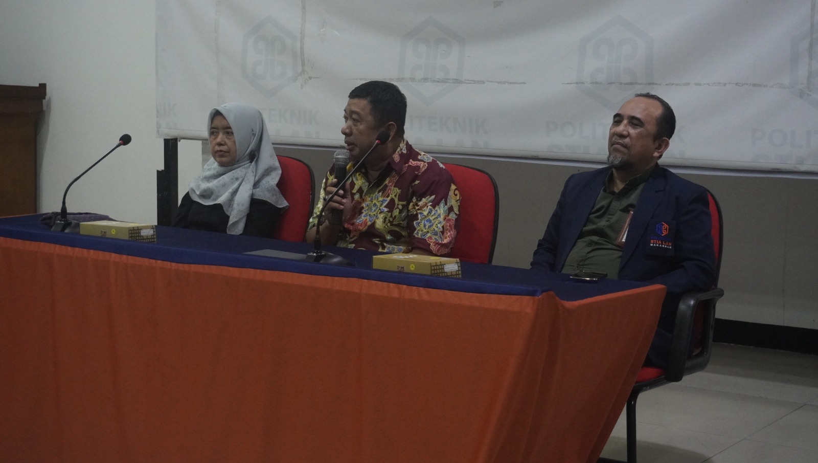 Orientasi Perguruan Tinggi (OPT) Program Magister Terapan di Politeknik STIA LAN Makassar: Langkah Awal Mahasiswa Menuju Keunggulan Akademik